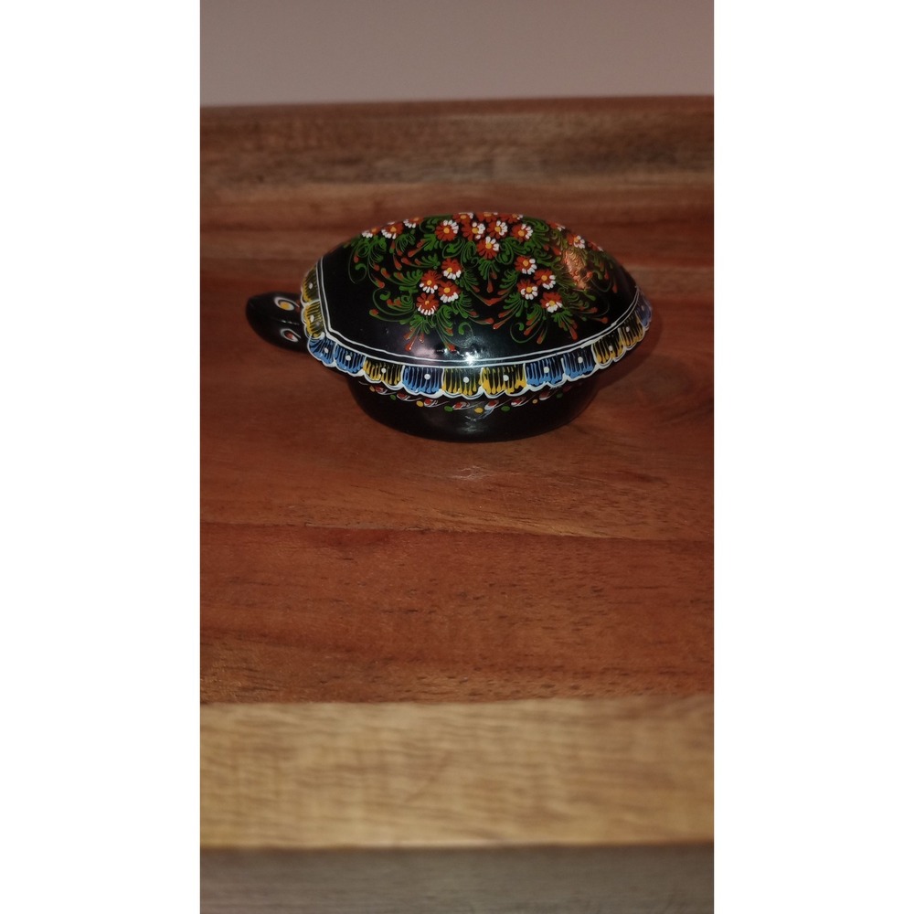 Black Lacquer Wood Hand Painted TURTLE Trinket Keepsake Box Oval